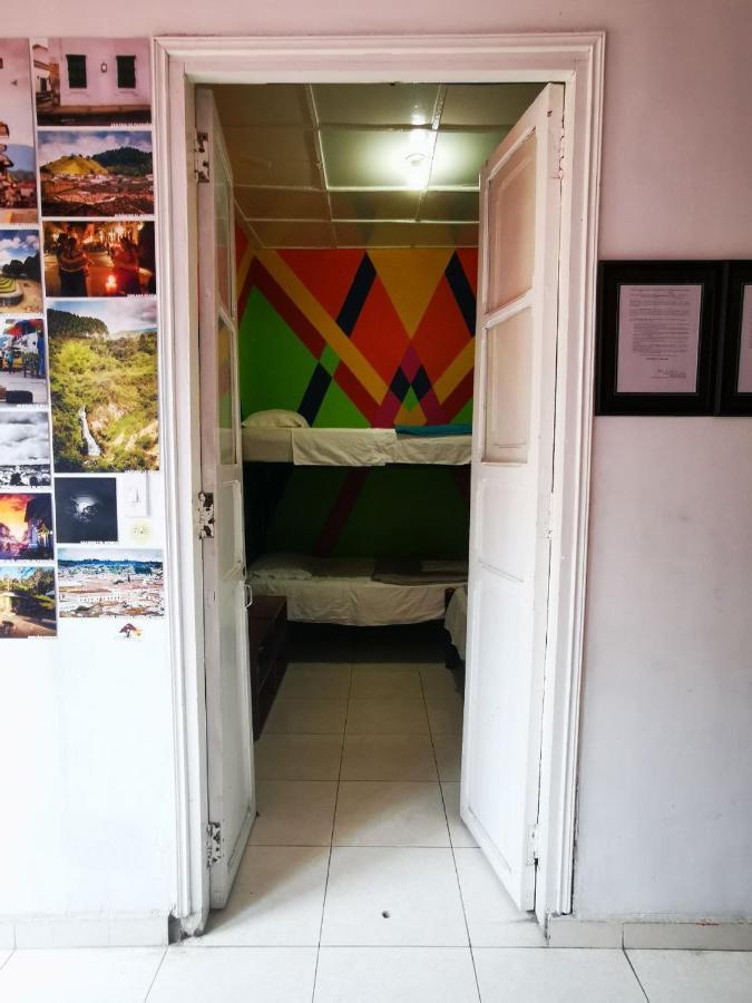 Lienzo Hostel And Mural Art Museum Popayan Luaran gambar